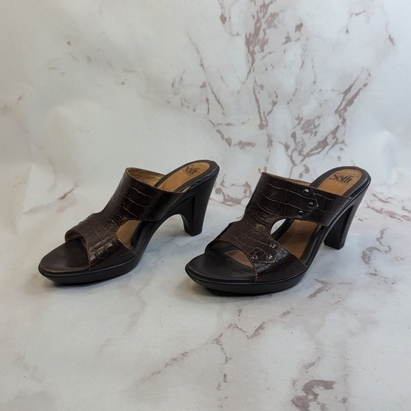 Sofft Heels Womens 9 Brown Pumps Leather Sandal Shoe Croc Reptile Valora - Picture 4 of 12